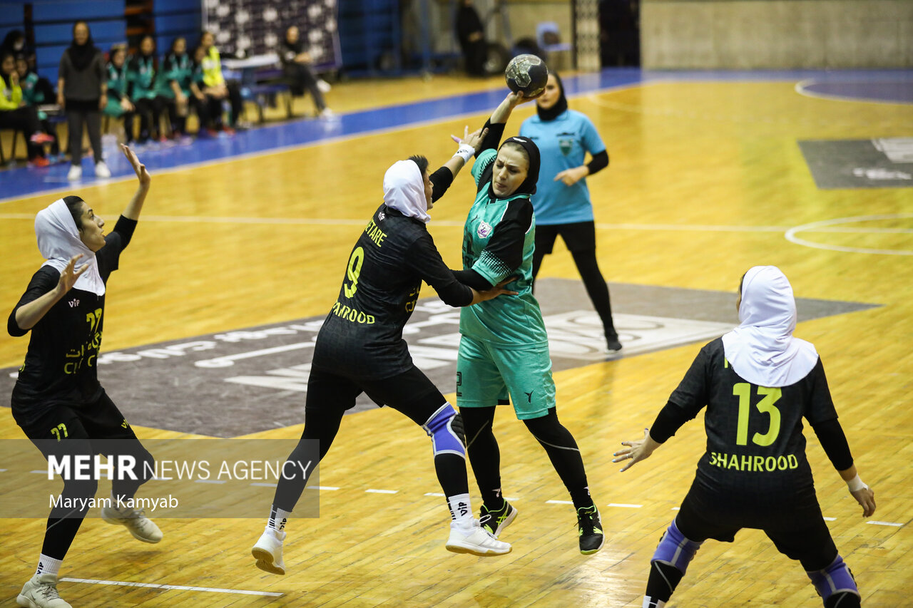 لیگ برتر هندبال زنان به میزبانی شاهرود از سرگرفته می شود
