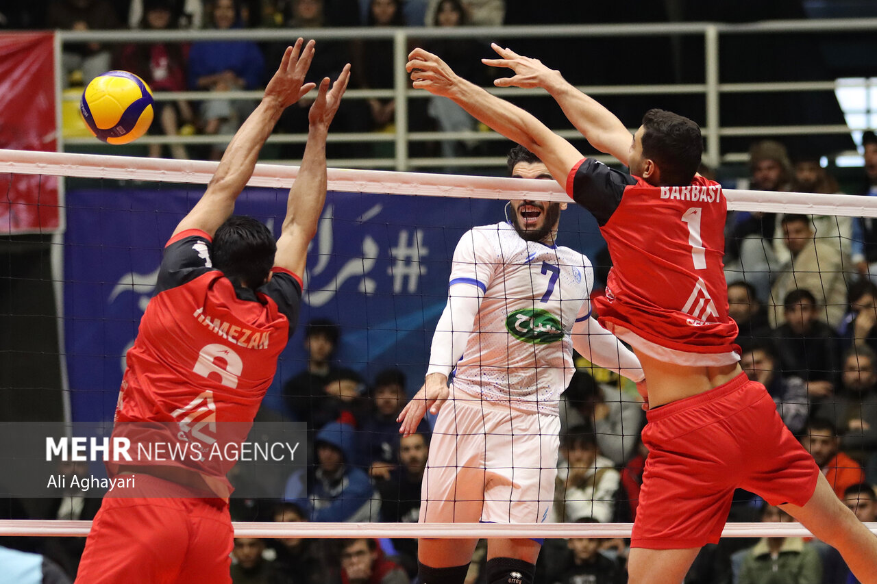 لیگ برتر والیبال – شهرداری ارومیه و استقلال گنبد