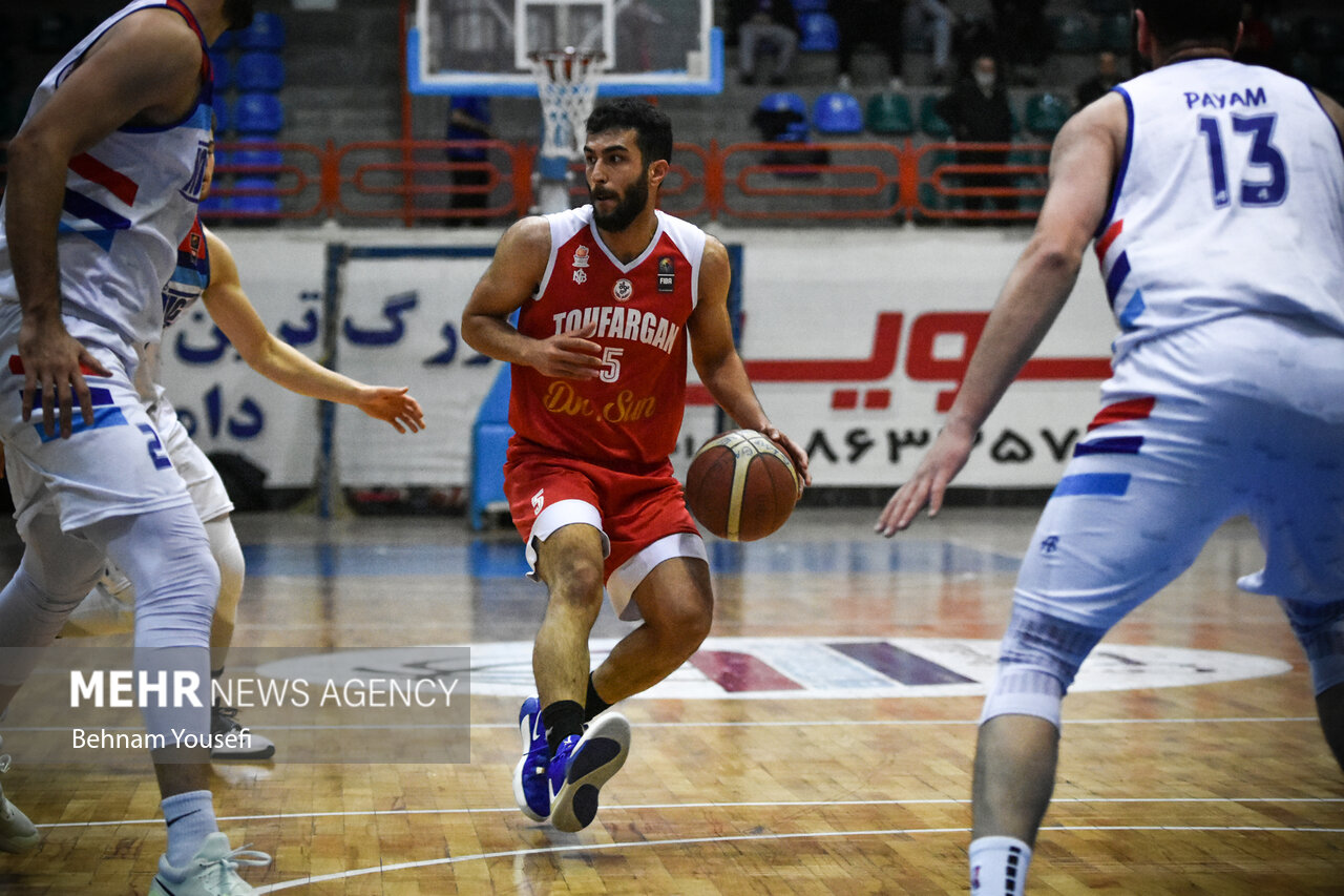 لیگ بسکتبال متقاضی دارد اما ظرفیت ندارد/ ۱۲ تیم را نهایی میکنیم