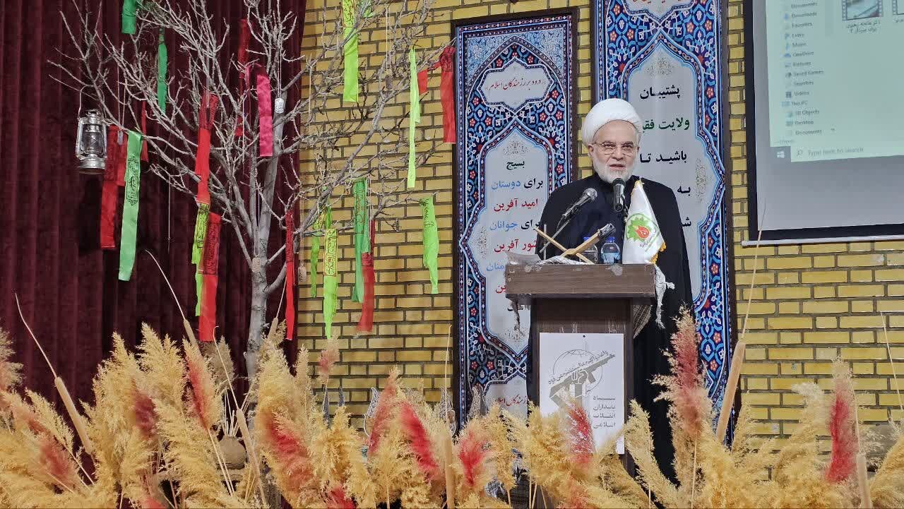مادران شهدا بهترین الگو برای تربیت فرزندان هستند