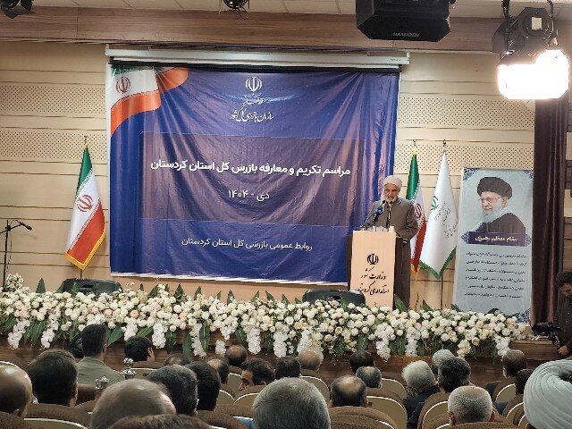 ماموستا رستمی: مسئولیت‌شناسی ویژگی اصلی مدیران و کار به دستان باشد