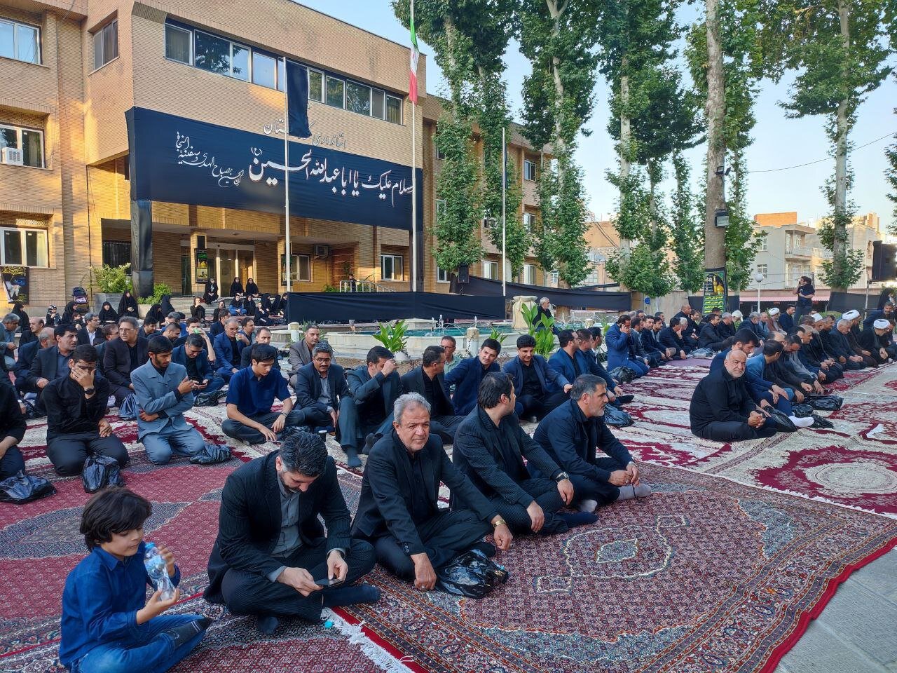 مجلس عزای حسینی در استانداری کردستان