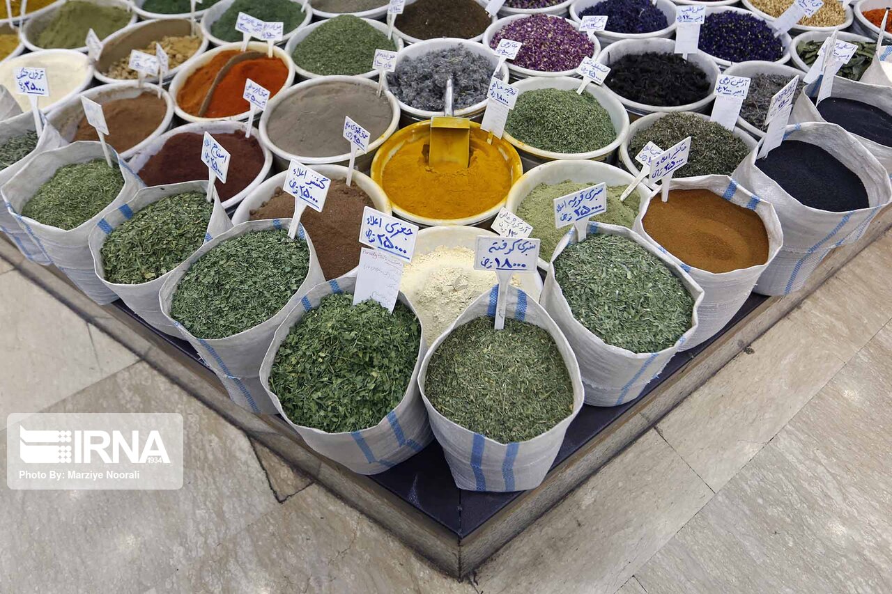 مجوز عطاریها در تهران به شرط گذراندن دوره آموزشی تمدید میشود