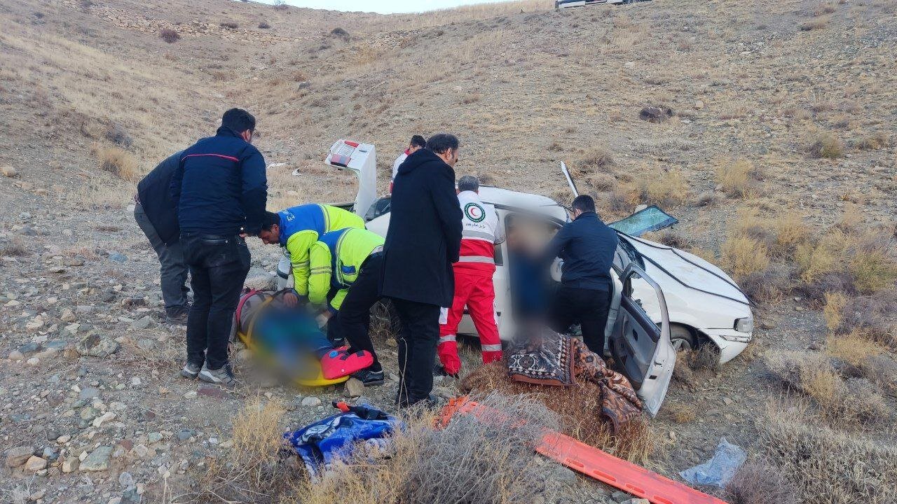 محبوبی: واژگونی خودرو در محور چایپاره – خوی ۳ مصدوم برجای گذاشت