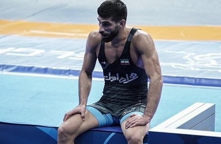 محرومیت اتحادیه جهانی در انتظار مختاری/ فرنگیکاری که خودزنی کرد