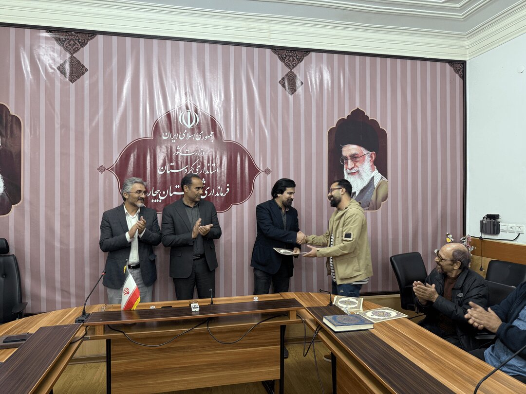 «محمد وطنخواه» دبیر بخش صحنهای سیوششمین جشنواره تئاتر کردستان شد