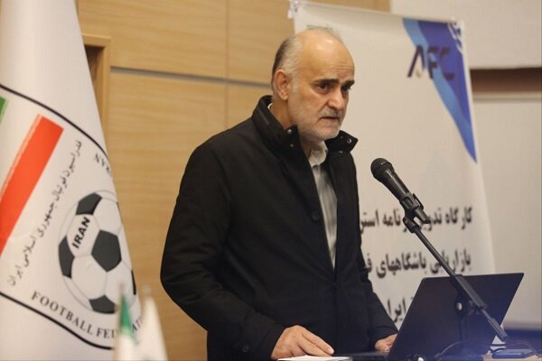 محمدنبی: فرآیند حرفهایسازی بهصورت یکپارچه باید انجام شود