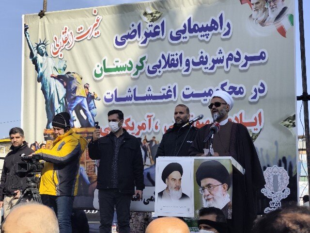 محمدی: کردستانی‌ها در اغتشاشات اخیر پاسخ «نه» به دشمنان دادند