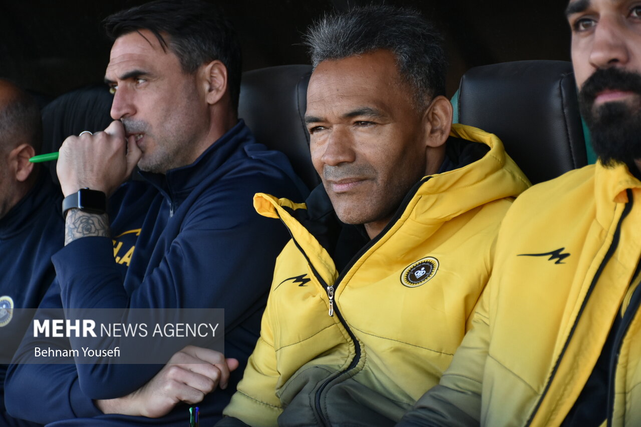 مخالفت باشگاه سپاهان با حضور «مورایس» در تیم ملی/ هماهنگنیستیم!