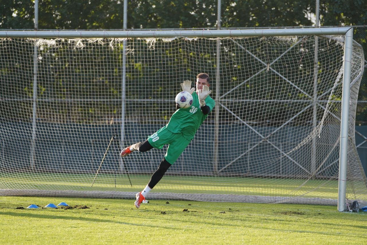 مخالفت دروازه‌بان تیم ملی فوتبال ایران با پیشنهاد استقلال