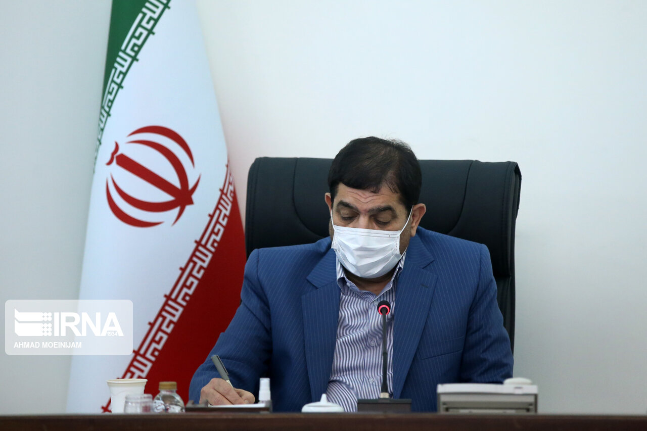 مخبر پنج مصوبه هیأت دولت را برای اجرا ابلاغ کرد