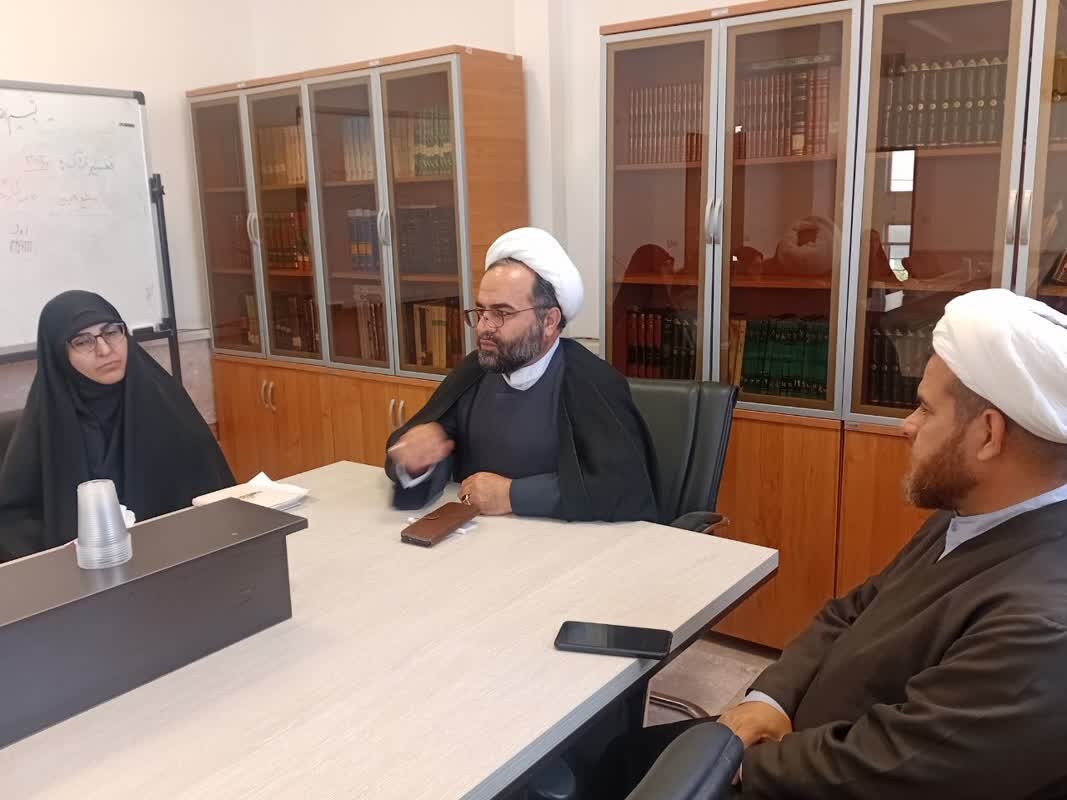 مختاری نیا: بانوان نقش کلیدی در جهاد تبیین و آگاهسازی نسل جوان دارند