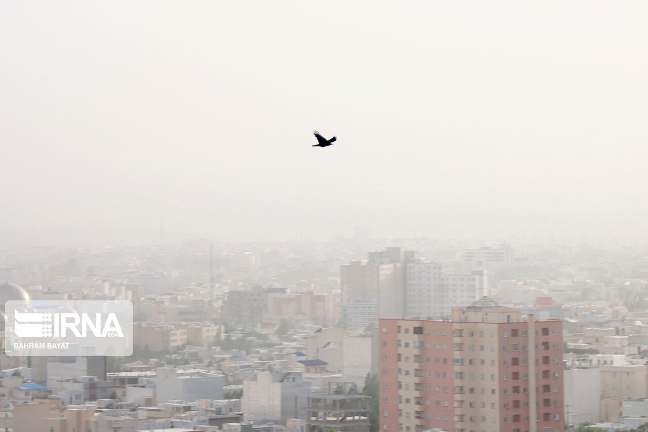 مدارس در کدام استان‌ها امروز به علت خیزش گرد و غبار تعطیل هستند؟