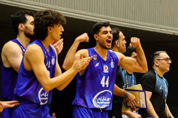 مدافع قهرمانی لیگ بسکتبال مغلوب استقلال سد