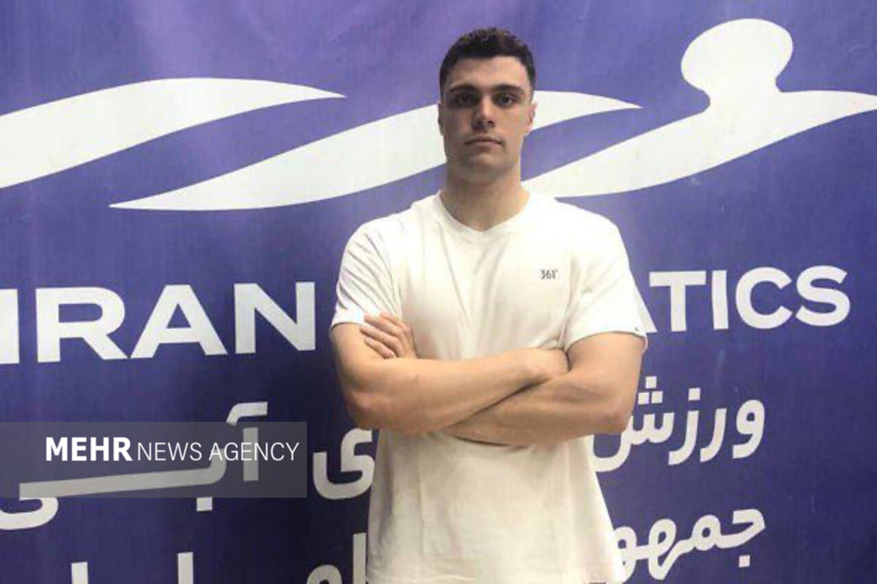 مدال طلا و رکوردشکنی امیر مطاعی در ماده ۱۰۰ متر قورباغه