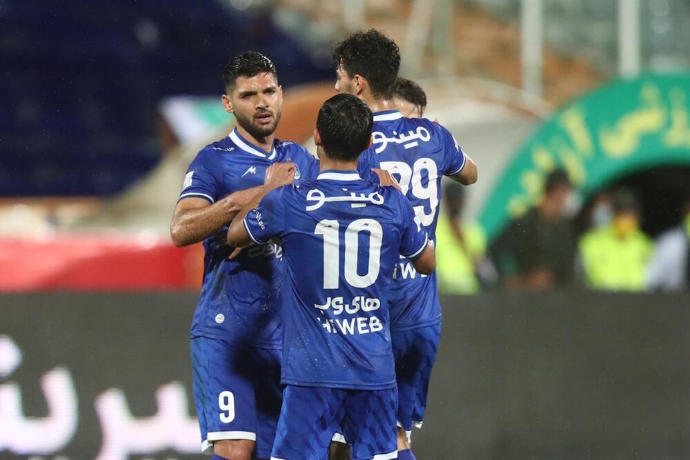 مدیر برنامه قایدی از آمریکا به دبی میرود