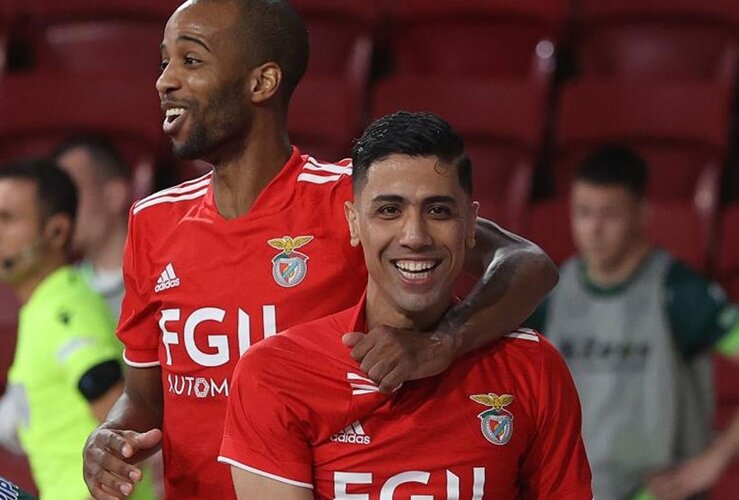 مدیرعامل بنفیکا از گلم تعجب کرد/ بازیکن بواویشتا فارسی حرف میزد!