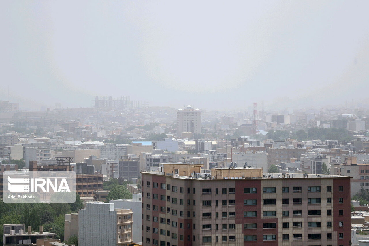 مدیرکل محیط زیست همدان: این استان ۴۸ هزار هکتار مساحت حساس و غبارخیز دارد