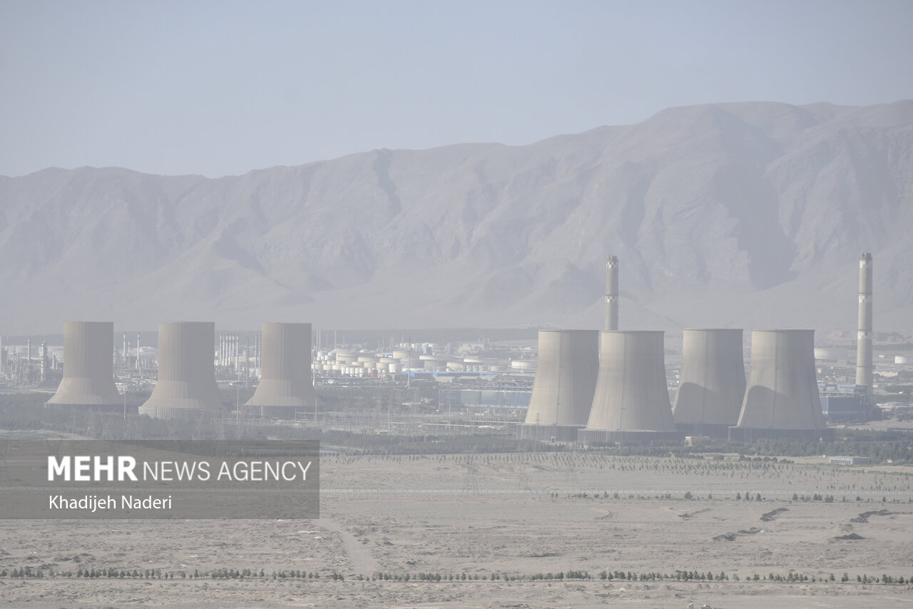 مدیرکل محیط‌زیست اصفهان: آلودگی هوا با دو برنامه پنج‌ساله حل می‌شود