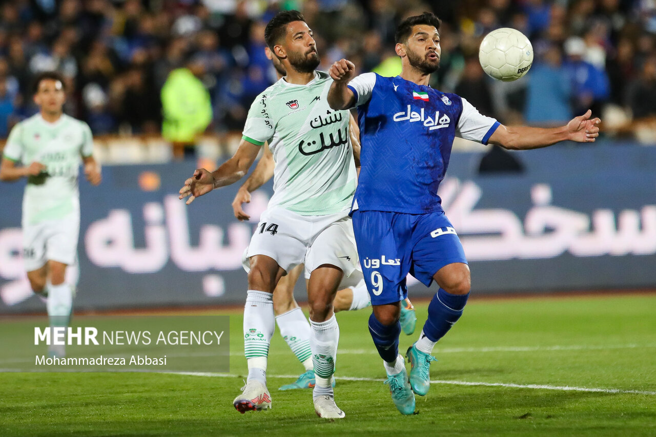 مدیریت غلط استقلال را دچار بحران کرد/ شاید پنجره‌ها هم بستهشود