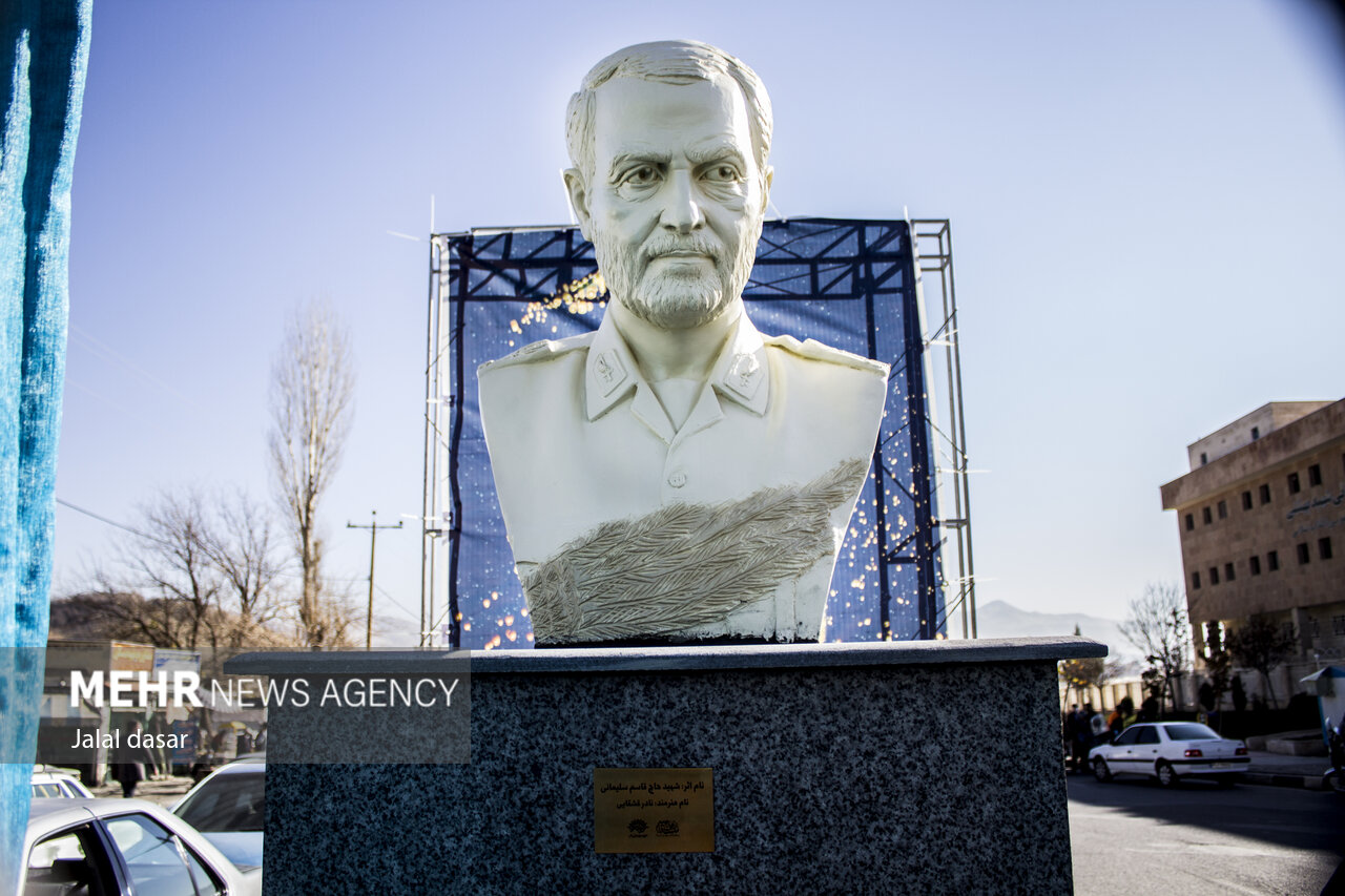 مراسم آغاز برنامه های کاروان هنری «روایت حبیب» در کردستان