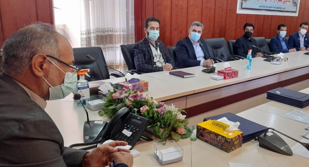 مراسم اعطای احکام اعضای هیئت مدیره مرکز وکلا و کارشناسان دادگستری اردبیل برگزار شد