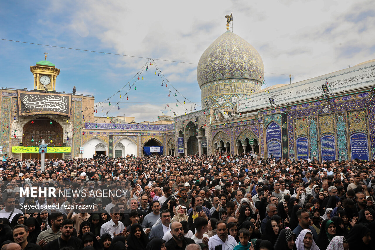 مراسم تحویل سال ۱۴۰۴ در حرم عبدالعظیم حسنی (ع)
