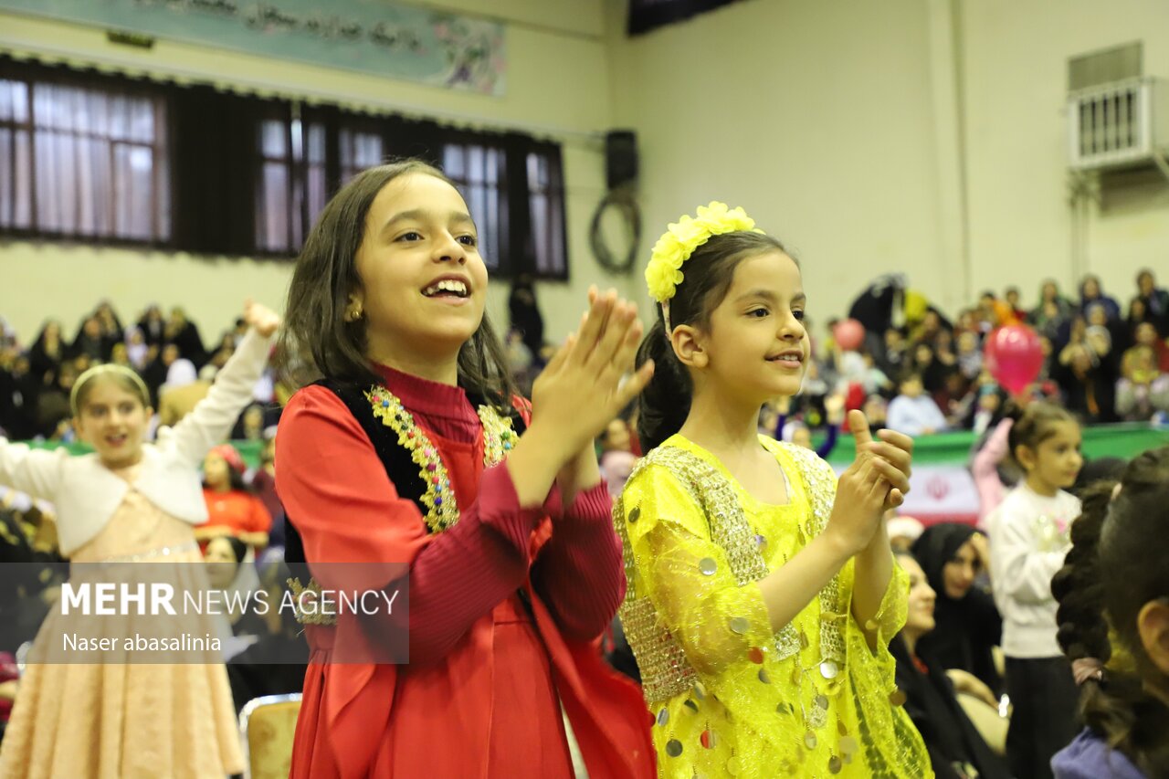 مراسم روز ملی دختر در سنندج