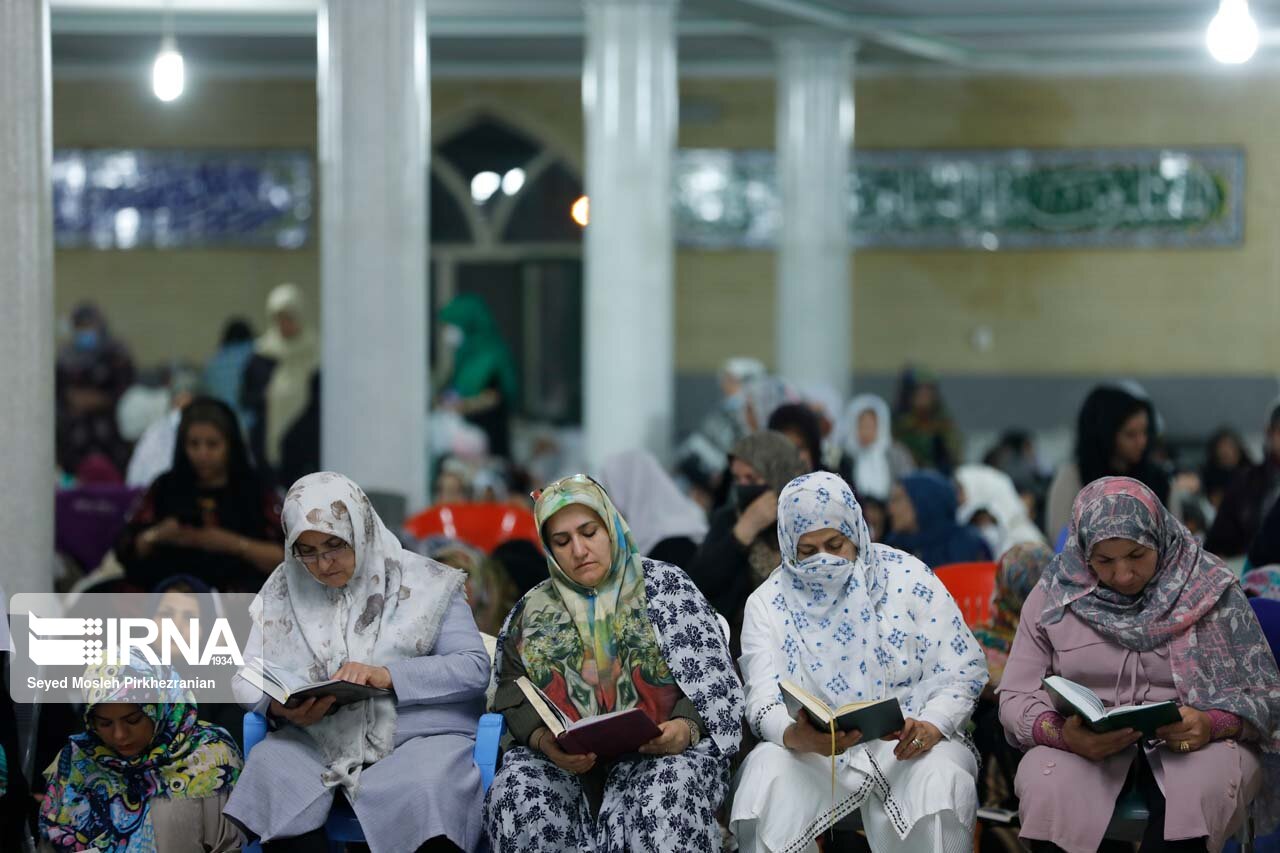 مراسم شب ۲۷ رمضان در سنندج