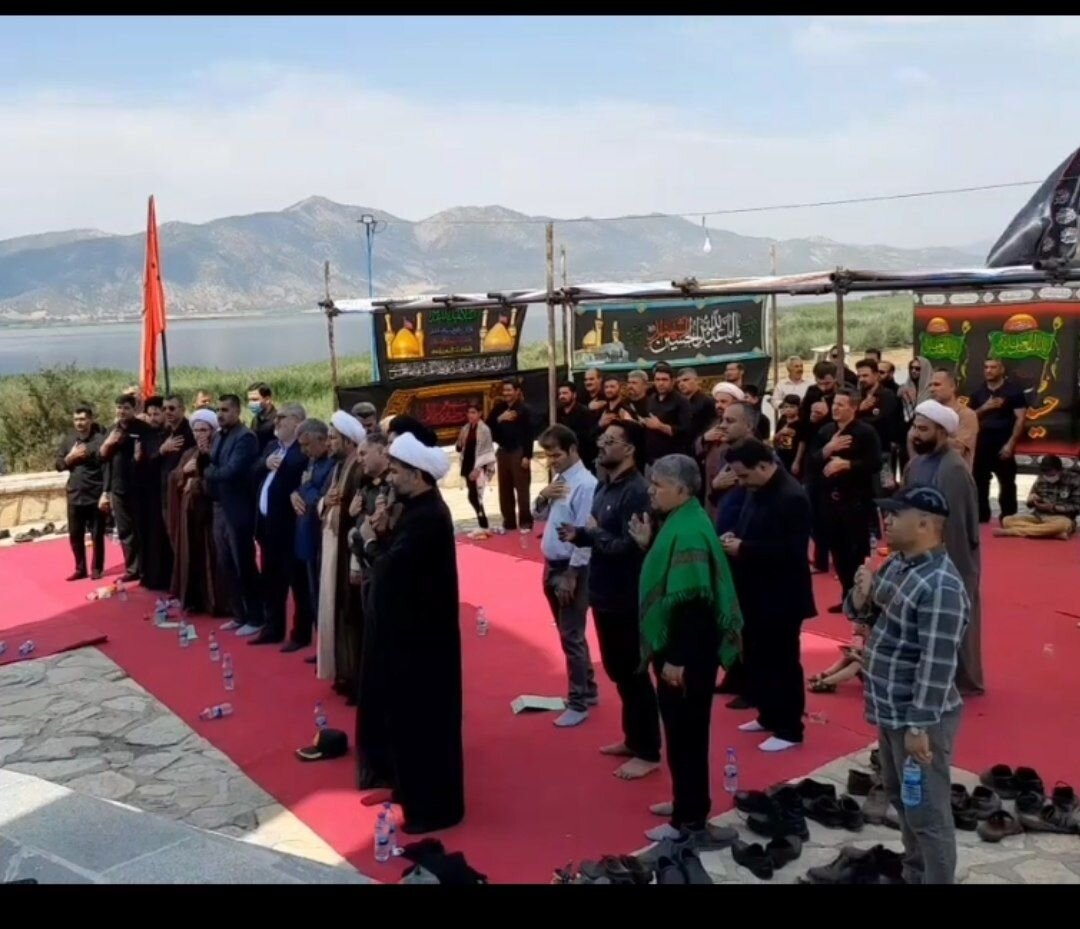 مراسم عزاداری جاماندگان اربعین حسینی در مزار شهدای مرز
باشماق