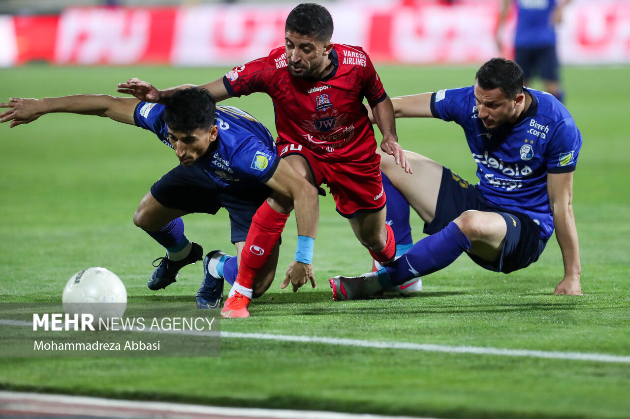 مربی خارجی برای استقلال بهتر است/تکرار آمار مجیدی۱۰۰سال طول میکشد