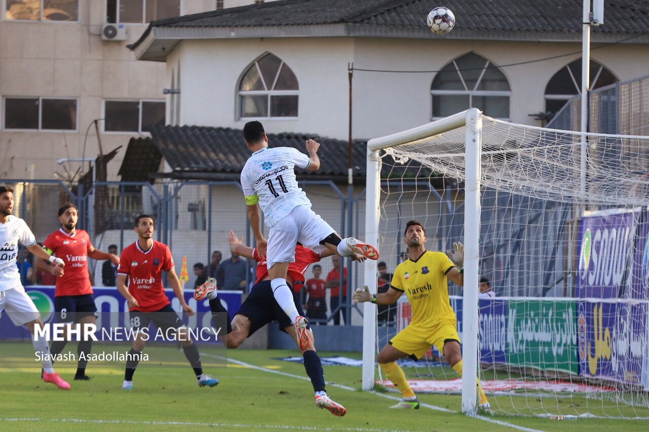 مربی پرتغالی به‌صورت توافقی از تیم فوتبال نساجی جداشد