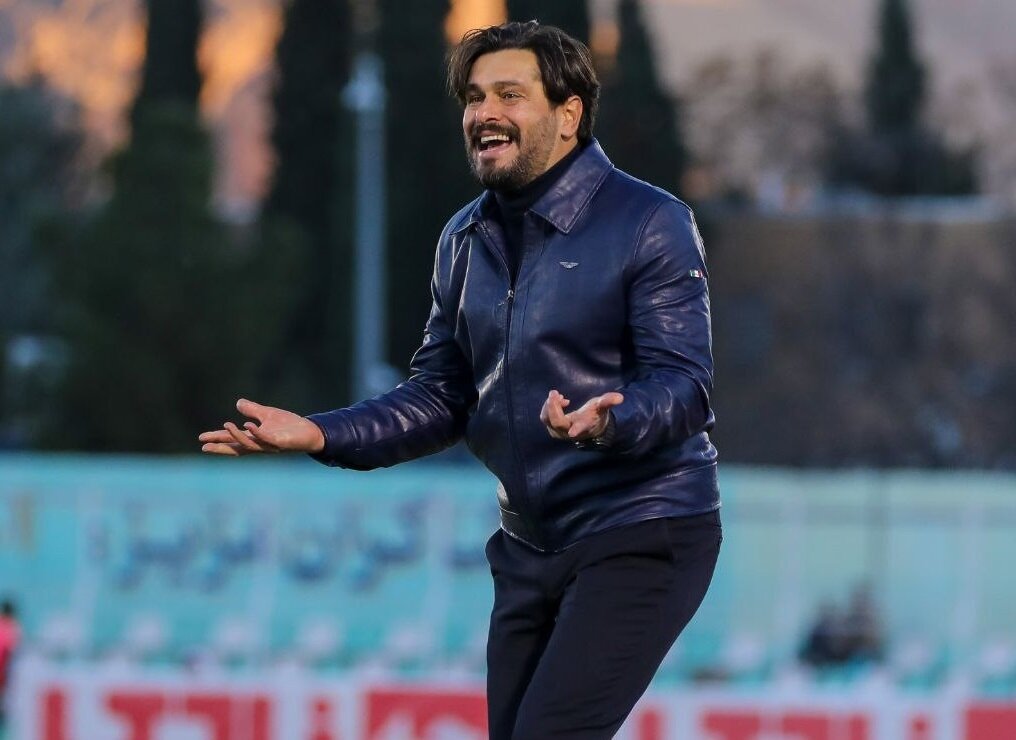 مربیانی که بدون یک دقیقه کار ملوان را نقره داغ کردند!