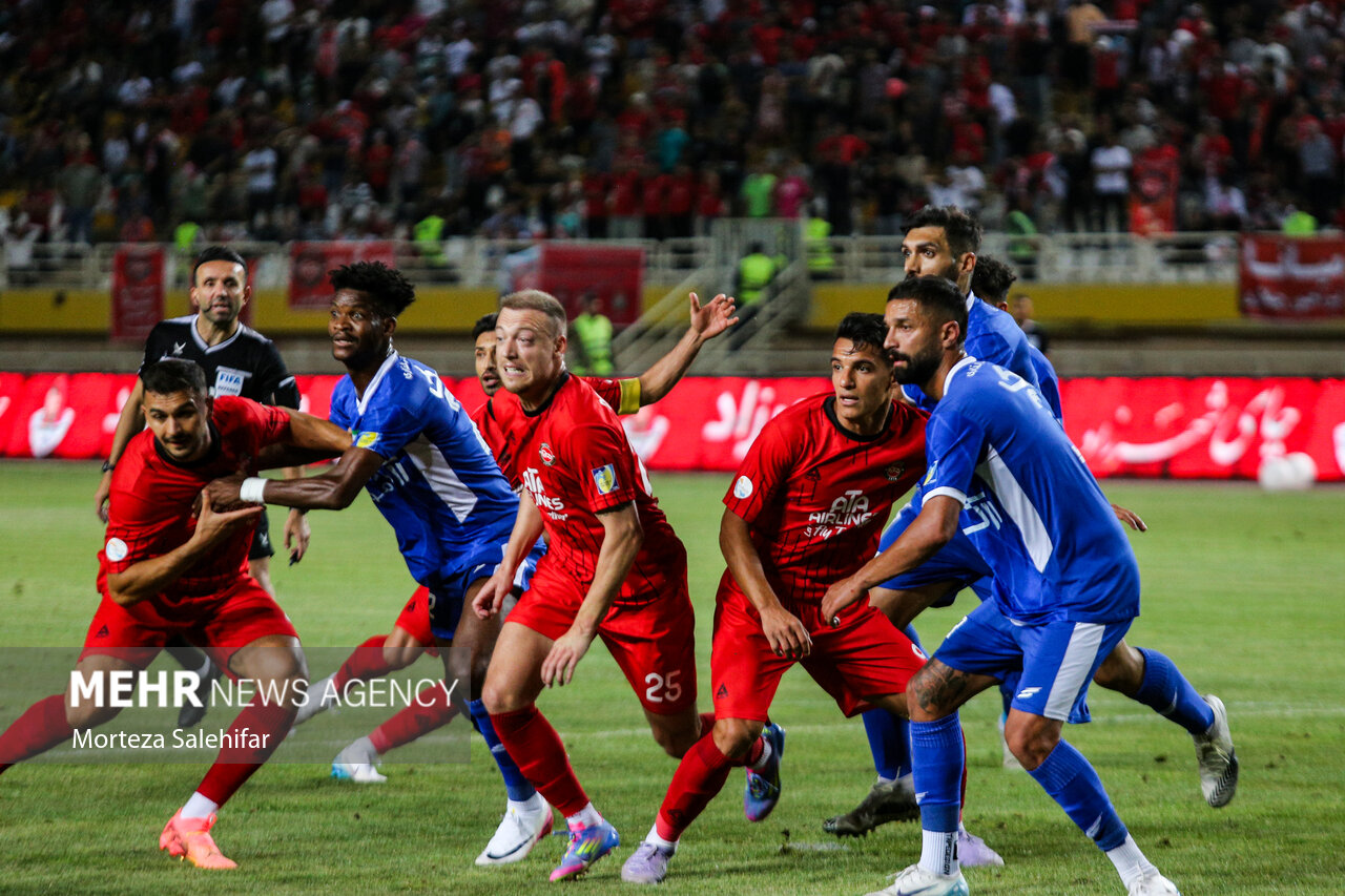 مرتضی اسدی: تراکتور ایدهآل بازی می کند/ همدلی مهمتر از تاکتیک شد