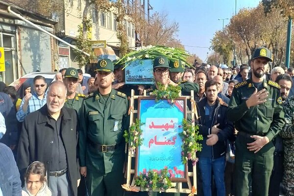 مردم آذربایجان غربی با پیکر شهدای گمنام وداع کردند