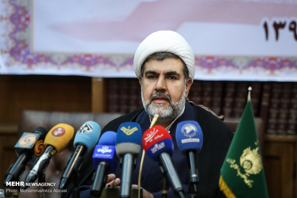 مردم به اندازه کافی مشکل دارند وای بر ما اگر بر مشکلشان بیفزاییم