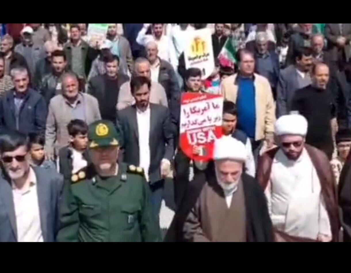 مردم توپ آغاج در راهپیمایی روز قدس شرکت کردند