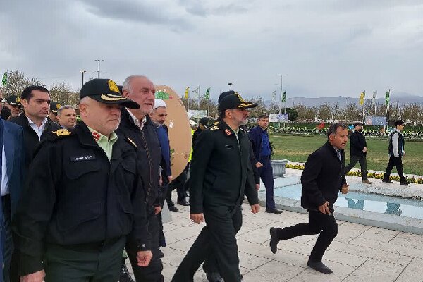 مردم خودشان شعائر دینی را رعایت می‌کنند