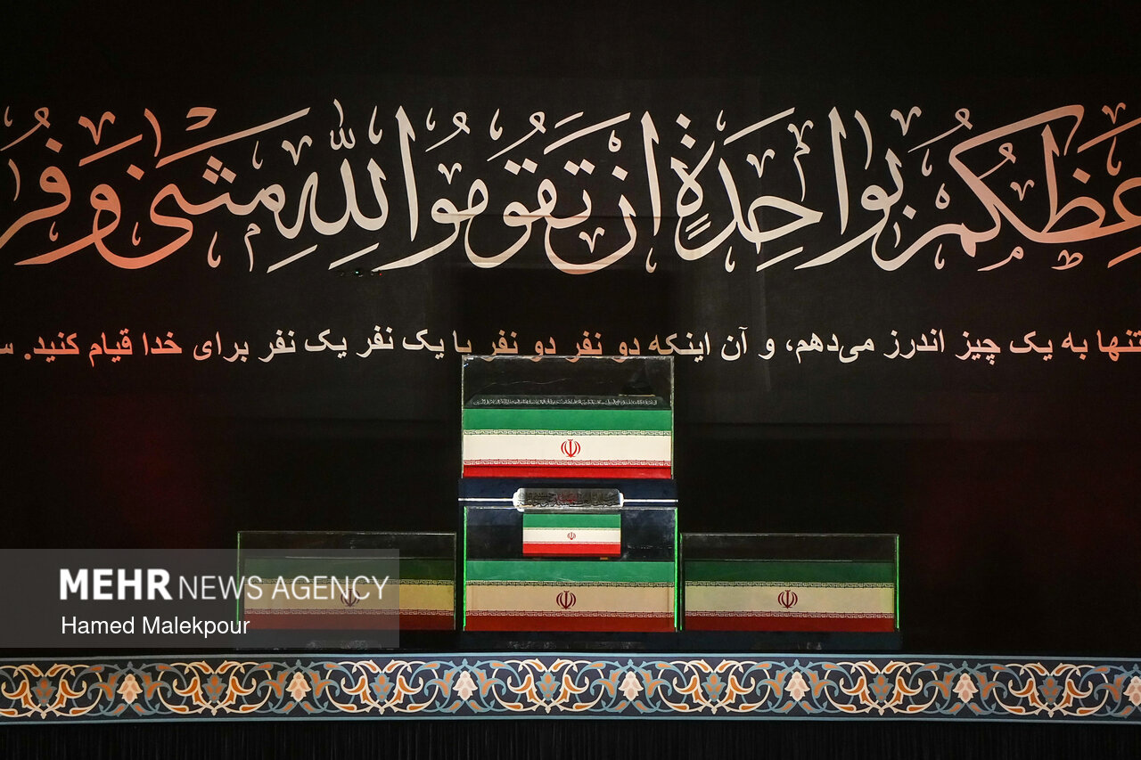 مردم در مراسم وداع با رهبر شهید انقلاب در ارومیه حضور داشته باشند