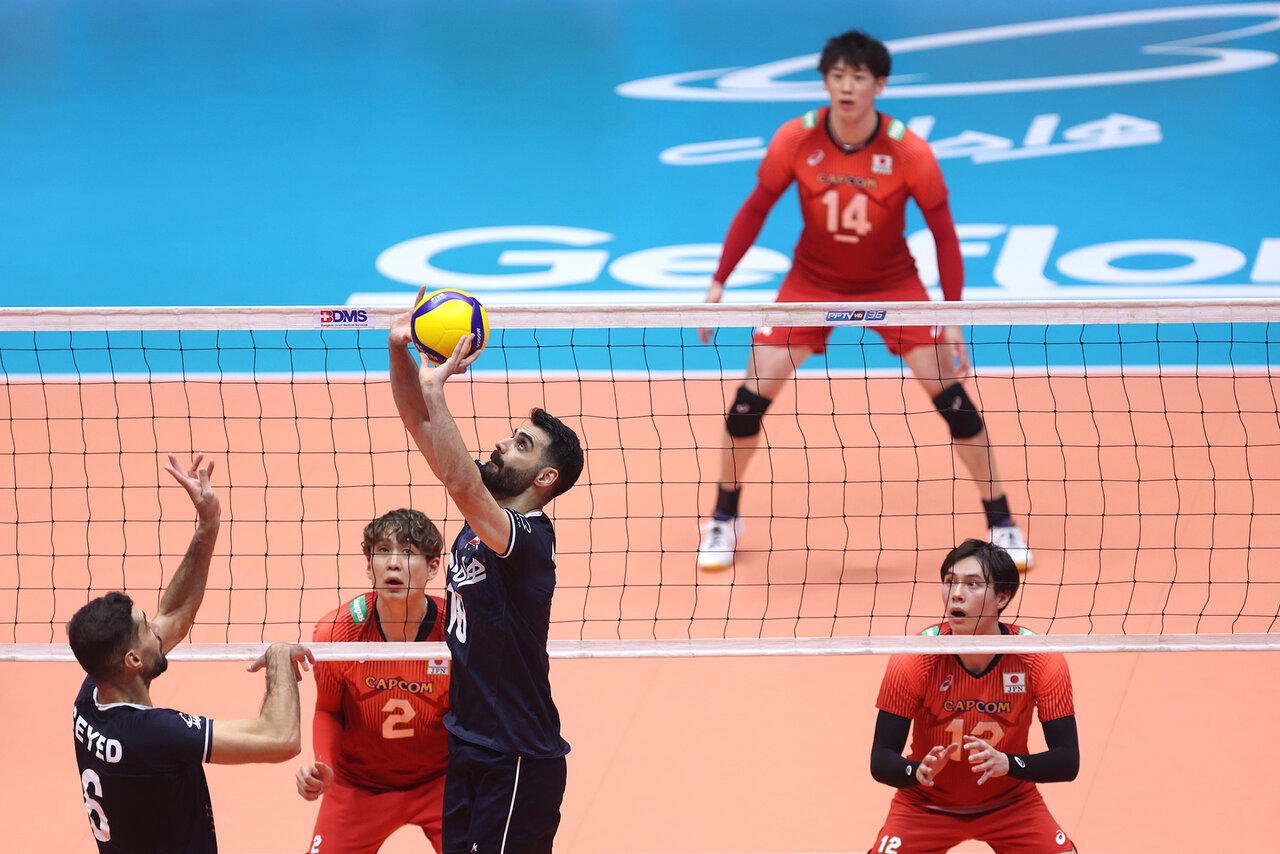 مردم سرمربیگری معروف را قبول نمیکنند/نباید بیشتر ازاین تعلل کنیم