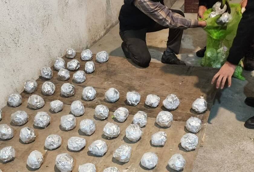 مرزبانان چابهار ۳۶۵ کیلوگرم مواد افیونی را کشف کردند