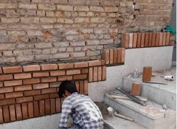 مرمت نمای قدیمی‌ترین مسجد شهر تهران آغاز شد