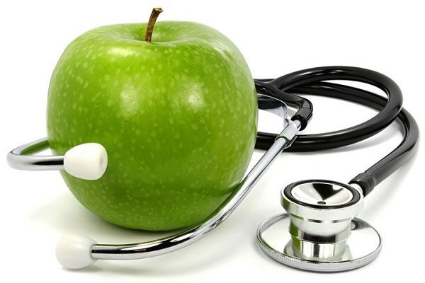 مرکز بهداشت سنندج با خاطیان حوزه سلامت برخورد میکند