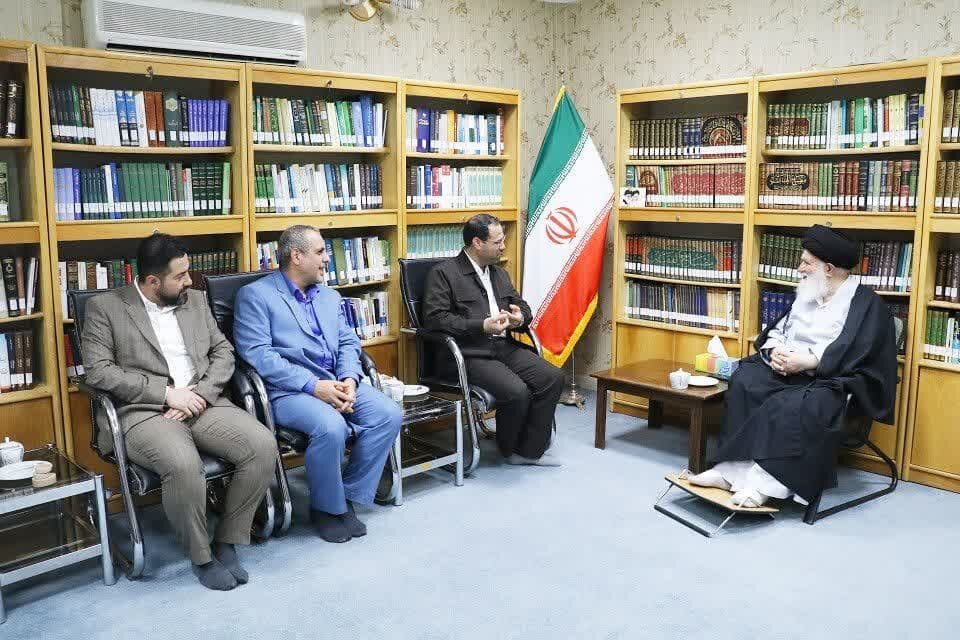 مسئولان در مسیر خدمت به خستگی یا کمبود بودجه توجه
نکنند