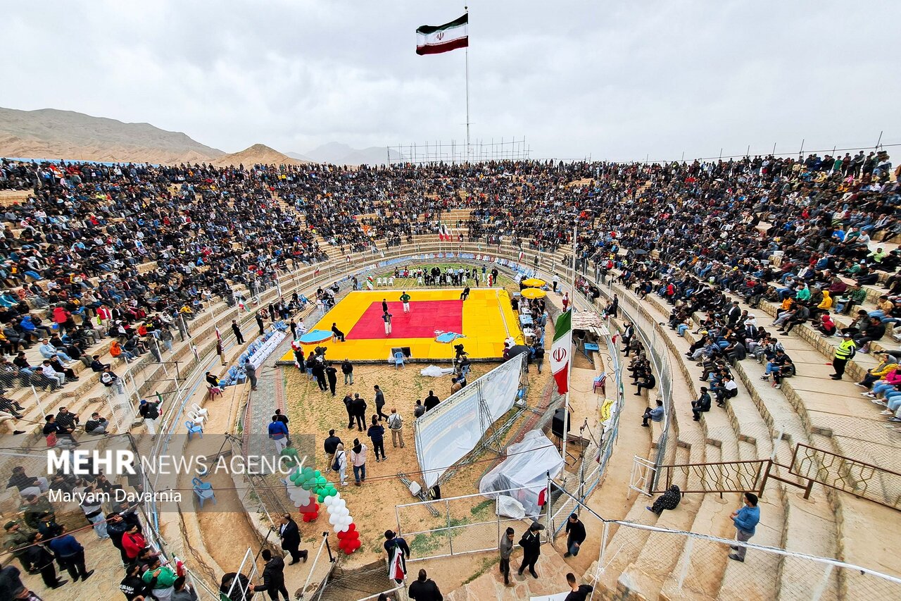 مسابقات بین المللی کوراش در اسفراین