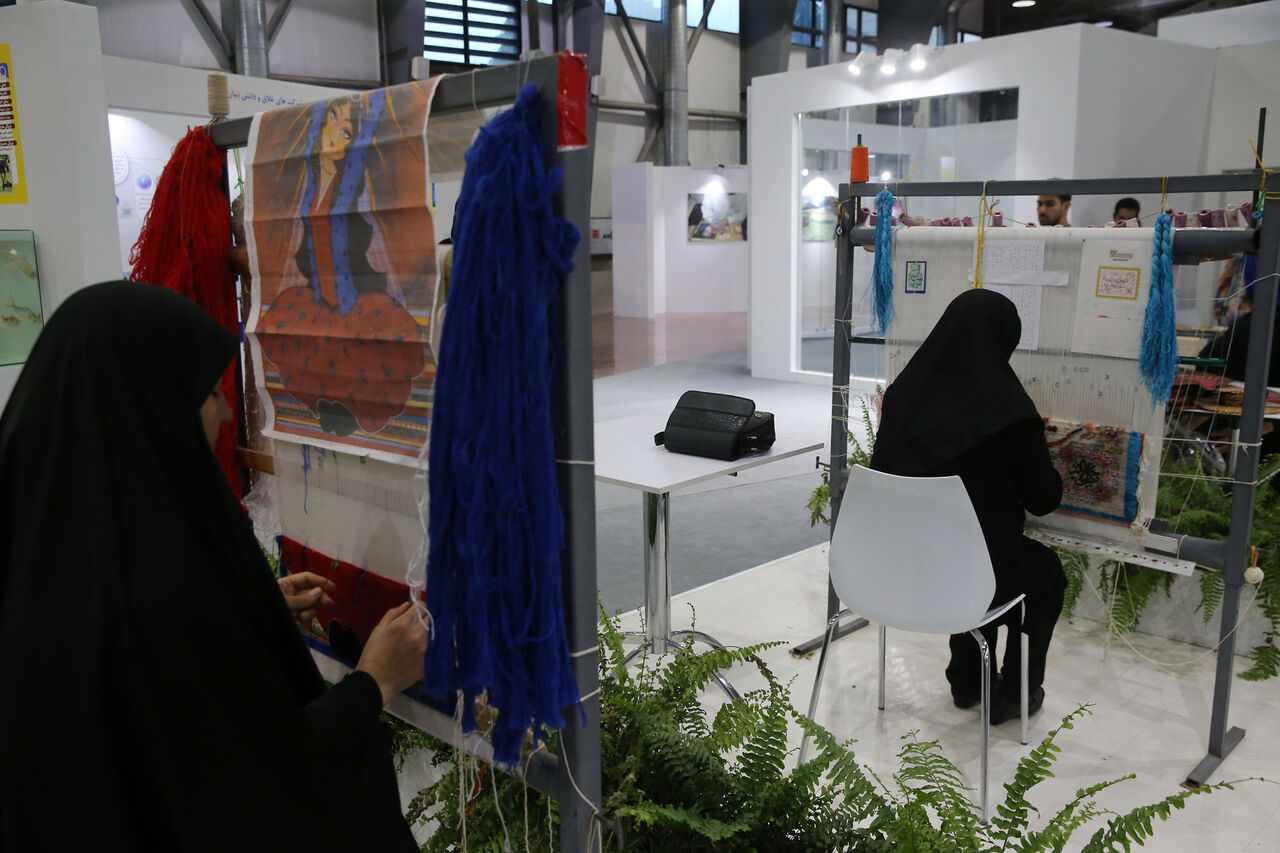 مستمری مددجویان کمیته امداد و بهزیستی ۳۰ درصد افزایش می‌یابد