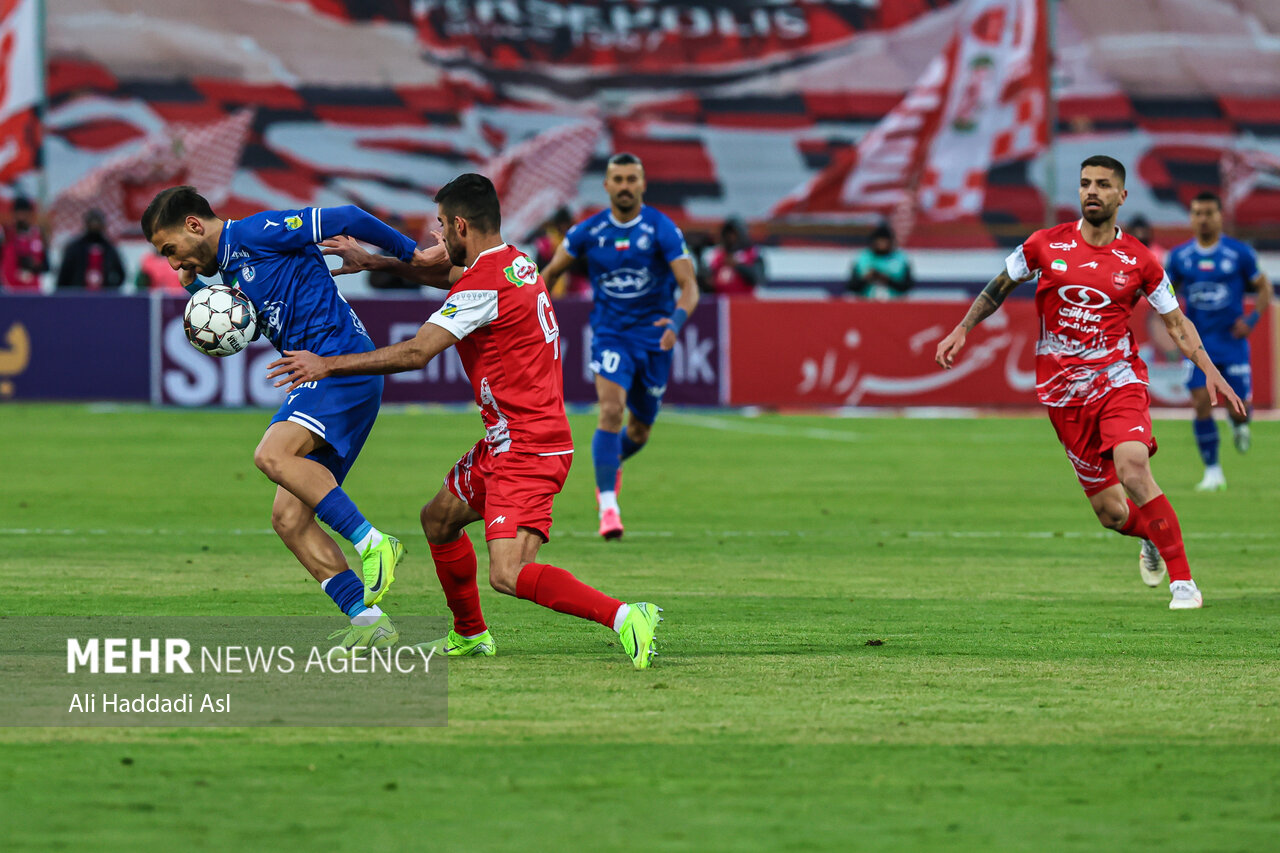 مسیر جدای استقلال و پرسپولیس پس از دربی؛ دلخوشی به دو سرمربی متفاوت