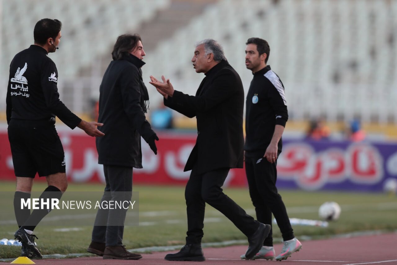 مشکلات زیادی اطراف ماست اما تسلیم نمی‌شویم/ پیکان مستحق پیروزی بود!