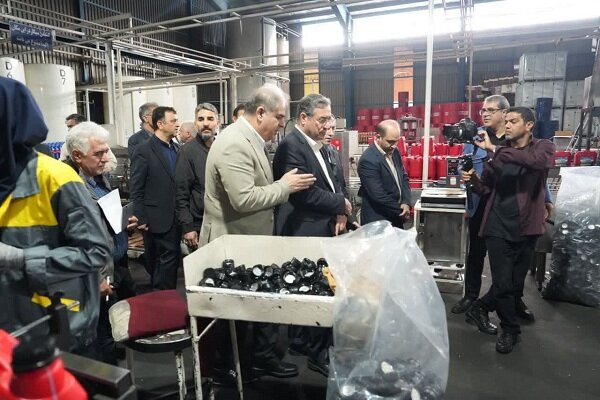 مشکلات و موانع تولید در آذربایجان غربی رفع می شود