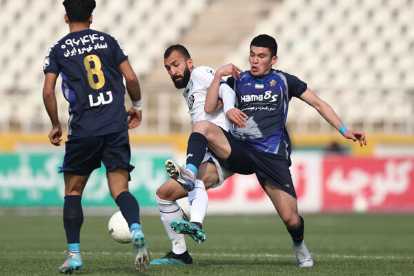 معادله پیچیده استقلال برای صدر/ تراکتور با بردن هم تکان نمیخورد!